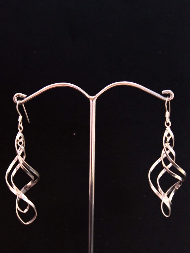 8-shaped-pure silver earrings