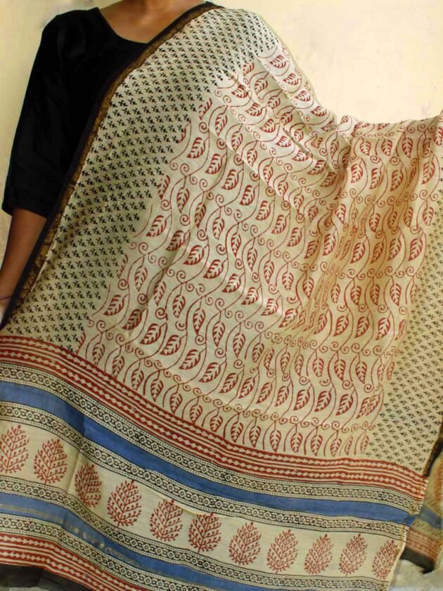Beige-and-red-block-printed-chanderi-dupatta