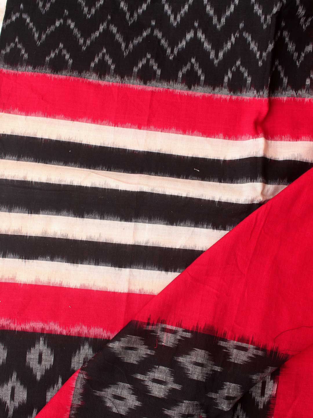Red, black and white cotton ikat Dupatta - Shilphaat.com