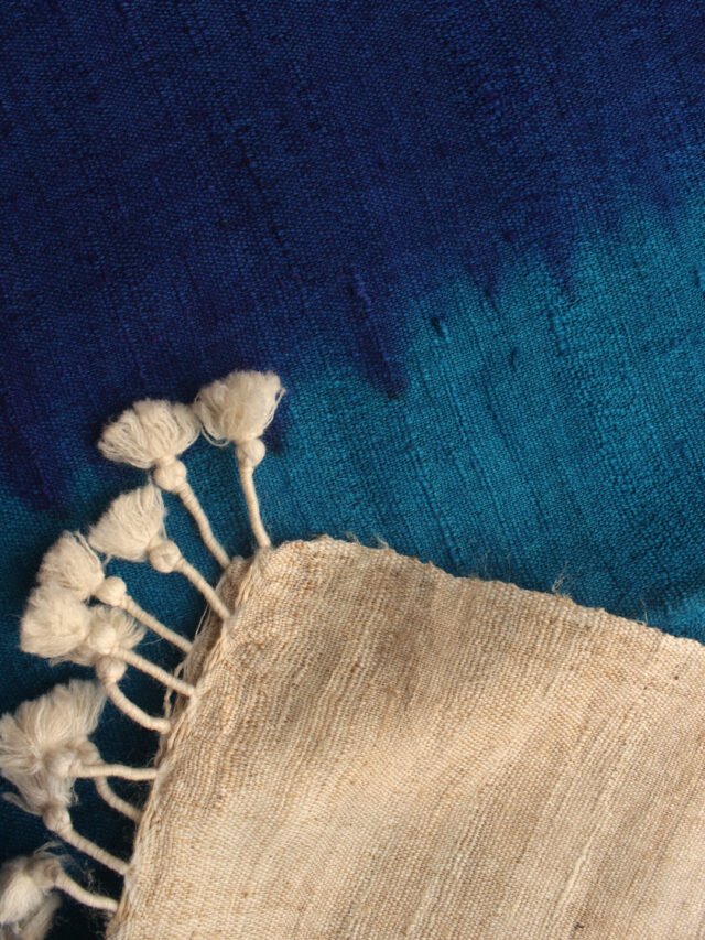 Blue-and-beige-white-silk-wool-stole