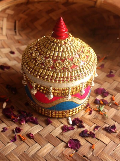 Blue-and-pink-lacework-wooden-sindoor-box