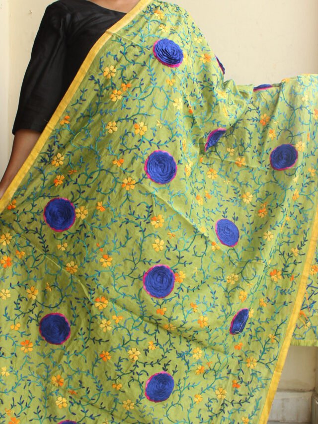 Blue-rose-patch,-green-phulkari-dupatta