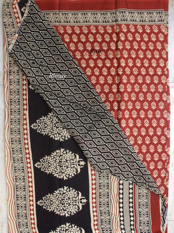 Brick-red-and-white-bagru-printed-pure-cotton-sari