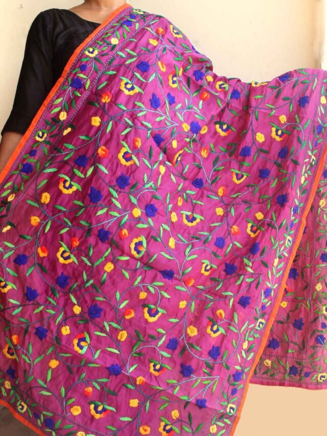 Dark-pink-chanderi-phulkari-dupatta