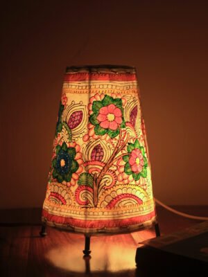 Flower-painted-handmade-medium-size-bed-side-lamp
