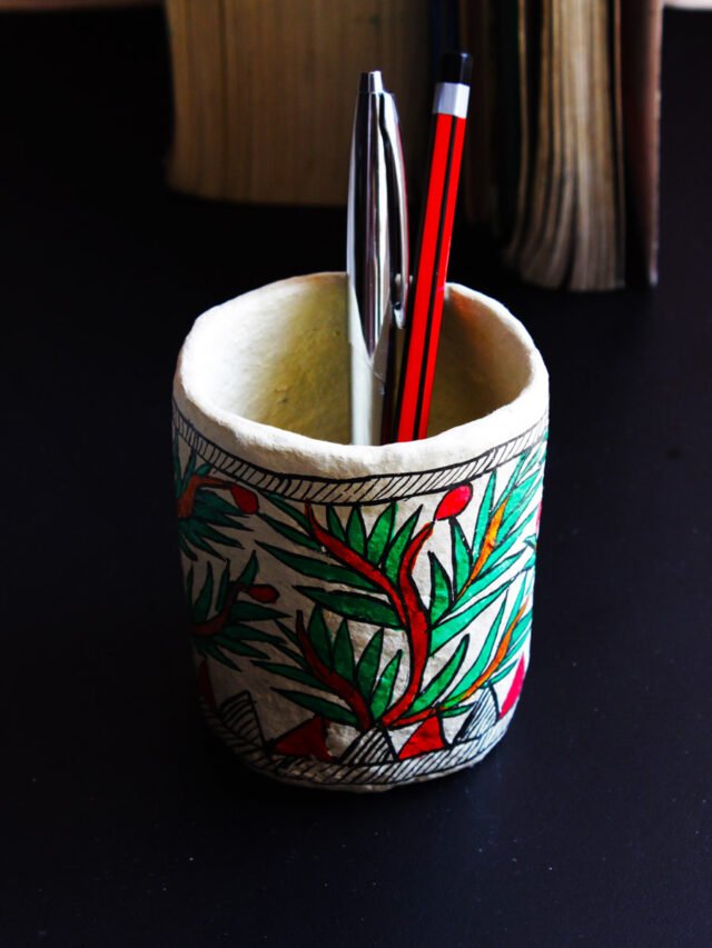 madhubani paper mache pen stand