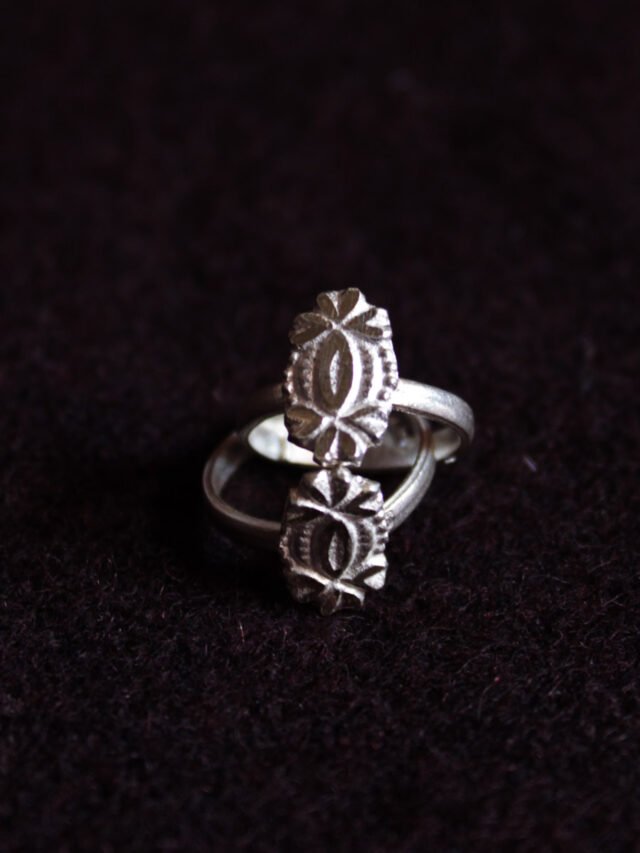 OVAL SILVER TOE-RINGS