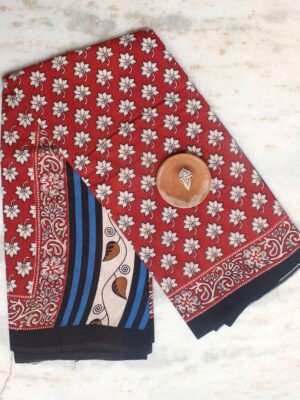 Off-white-and-red-block-printed-mul-cotton-sari at Shilphaat.com