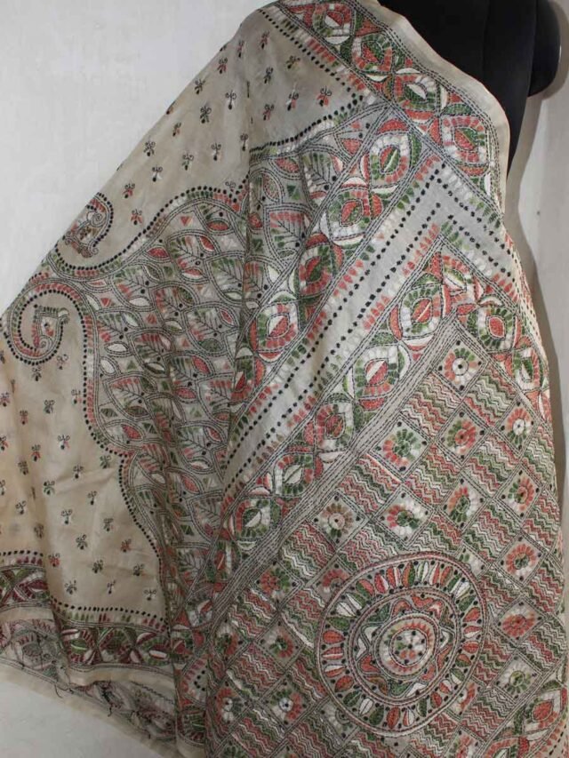 Off-white-kanthawork-silk-saree