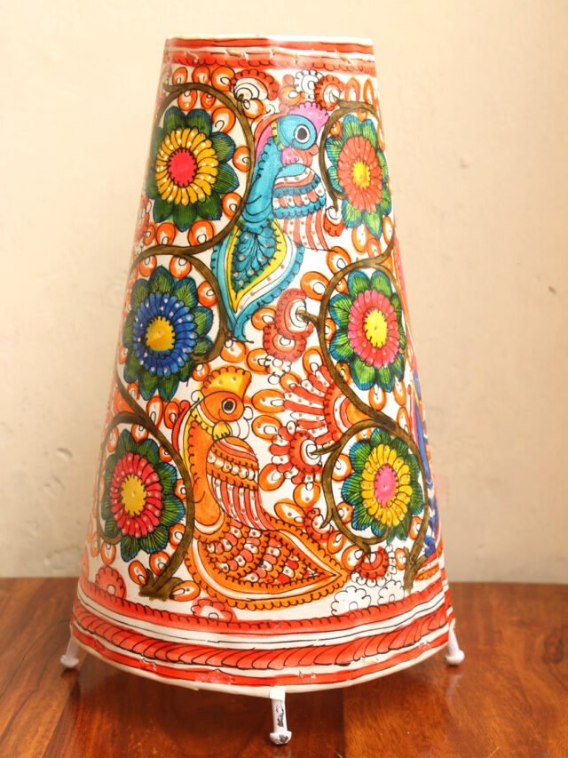 Peacocks-painted-big-size-living-room-lamp
