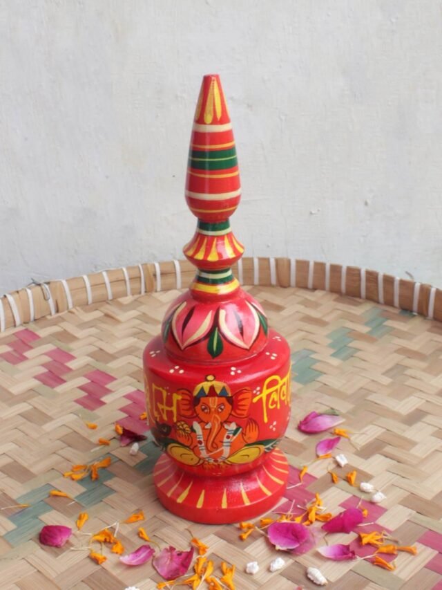 Red-base-long-wooden-sindur-dani Shilphaat