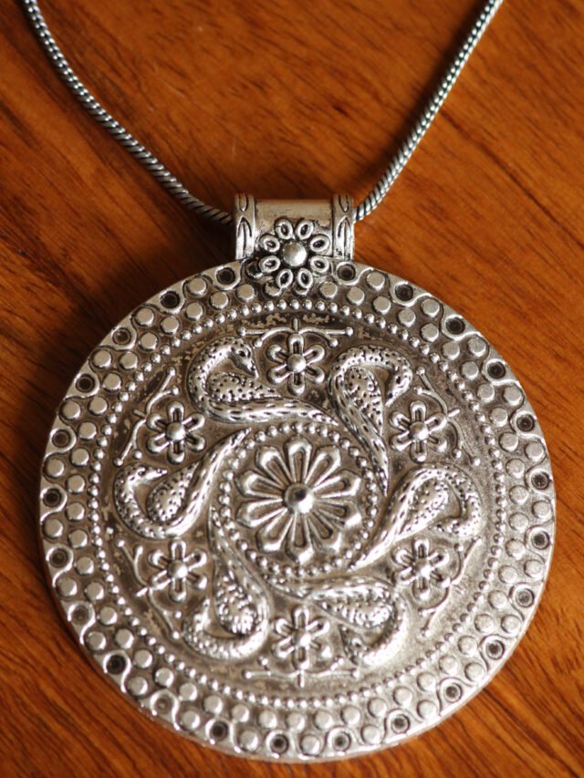 Round-Design-Sterling-silver-junk-necklace