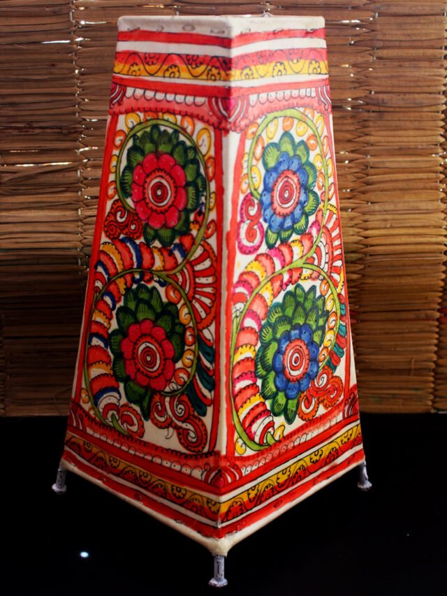 Square-flower-design-tholu-bommalata-table-lamp-shade