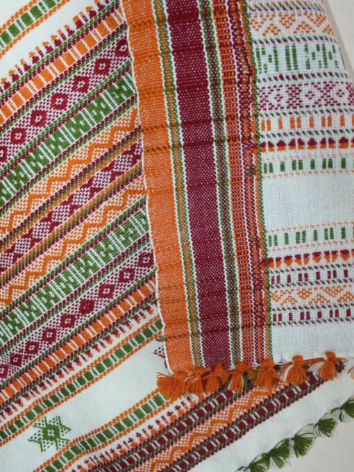 White-kutchi-handloom-Woolen-shawl-jpg