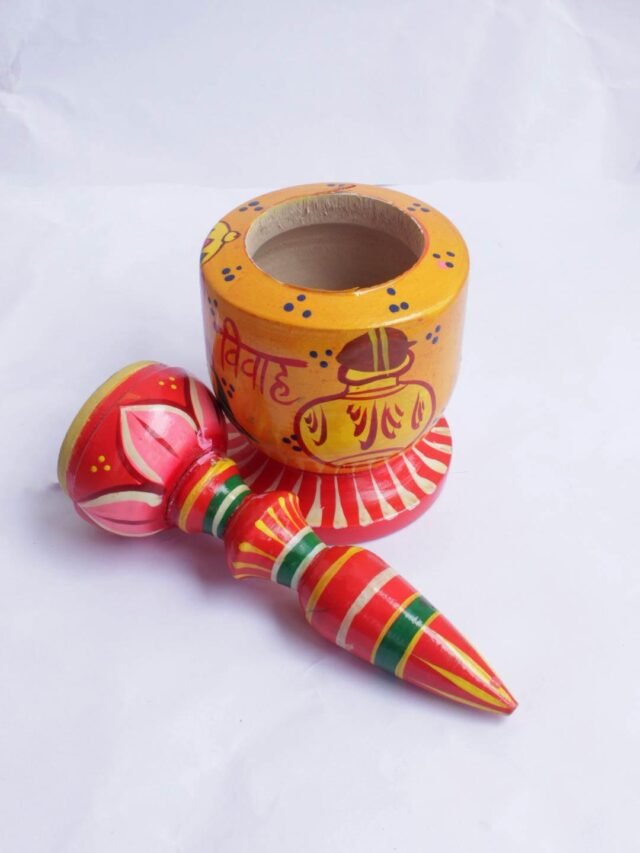 Yellow-base-long-wooden-Sinhora-Shilphaat