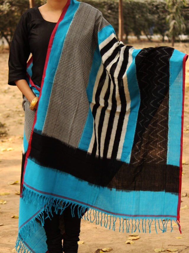 blue-black-and-white-ikat-dupatta