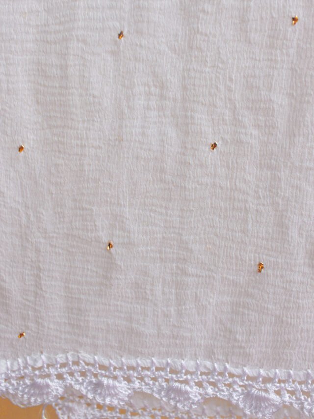 fardi-mukesh,-crochet-border-white-dupatta