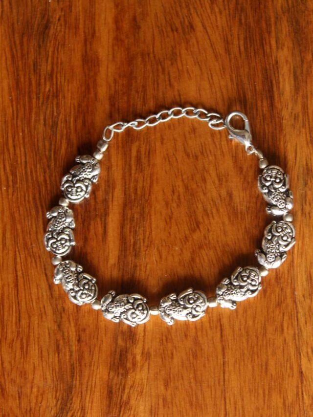 monkey-design-silver-finish-bracelet