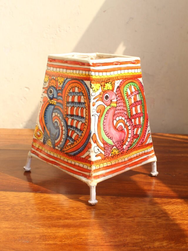 peacock-small-trapezoid-bed-side-lamp