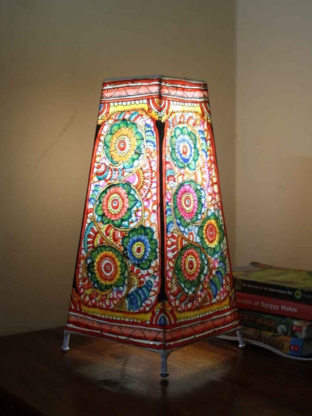 rectangular-floral-design-tholu-bommalata-table-lamp