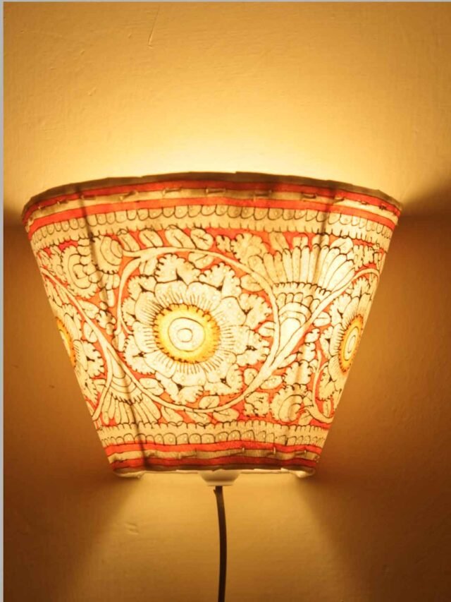 red and white flowers tholu bommalata small wall lamp