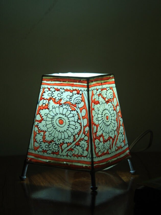red-and-white-small-trapezoid-tholu-bommalata-table-lamp