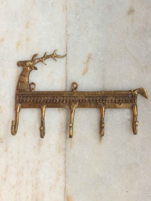 reindeer-5-hook-brass-hanger