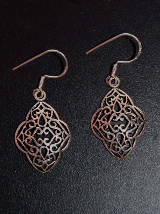 rhombus-silver-earrings