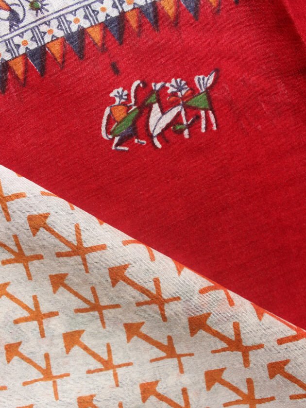 warli-art-on-red-bhagalpuri-saree-close-look