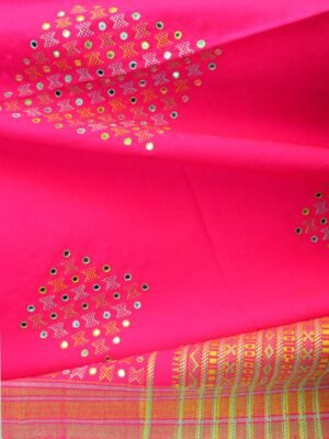 Neon-pink-mirrorwork-handwoven-kutch-shawl shilphaat