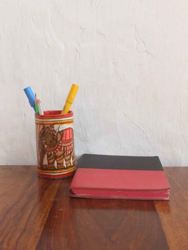 Elephant-painted-Tholu-Bommalata-Pen-stand