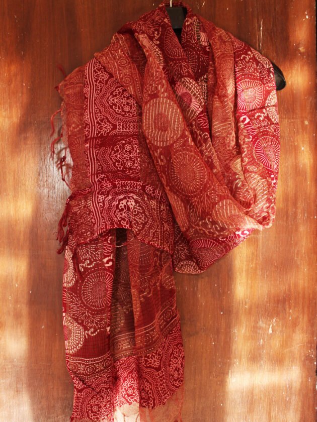ajarakh-kora-silk-stole-