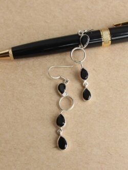 Black-stone,-Contemporary,-silver-dangle-earrings