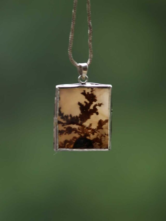 Black-moss--shazar-stone-silver-pendant