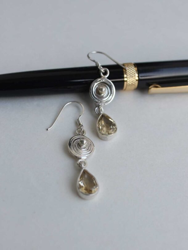 Yellow-stone,-pure-silver-fashion-earrings
