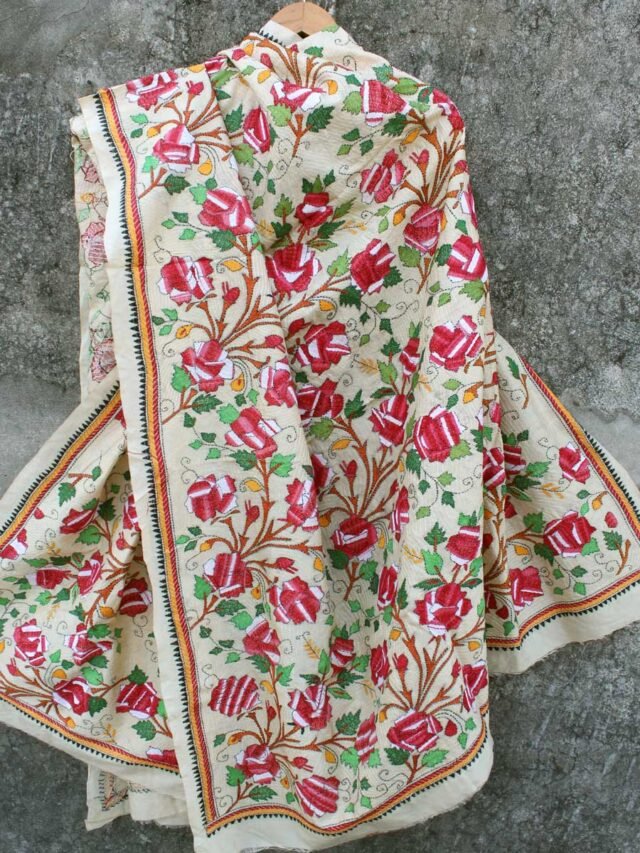 Shaded-Red-roses-kanthawork-tussar-silk-dupatta