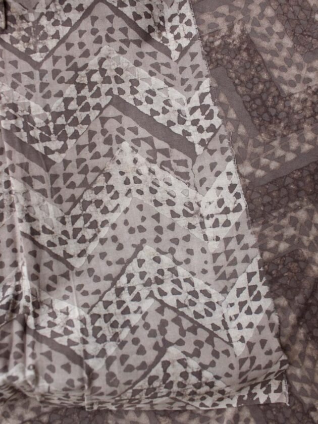 Ash-Grey-dabu-block-printed-mul-cotton-kurta-fabric