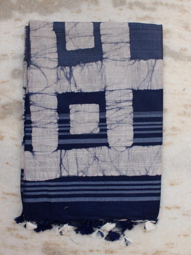 Navy-Blue,-Off-white-Batik-Linen-cotton-Saree