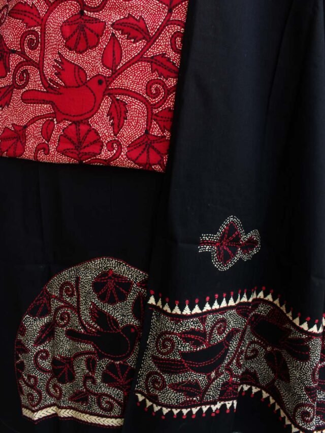 Red-and-Black-birds-kanthawork-cotton-3pc-ladies-suit