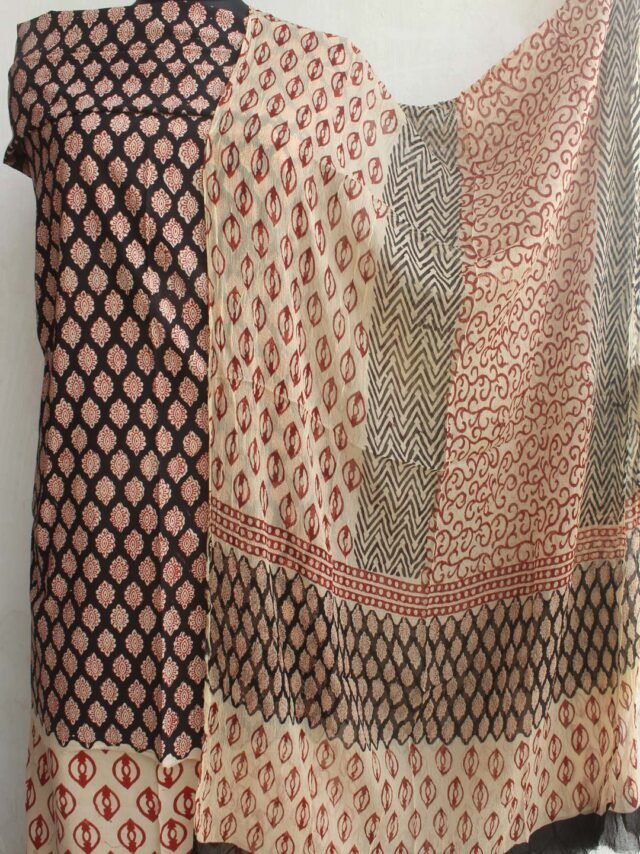 Black-and-red-Block-printed-cotton-suit
