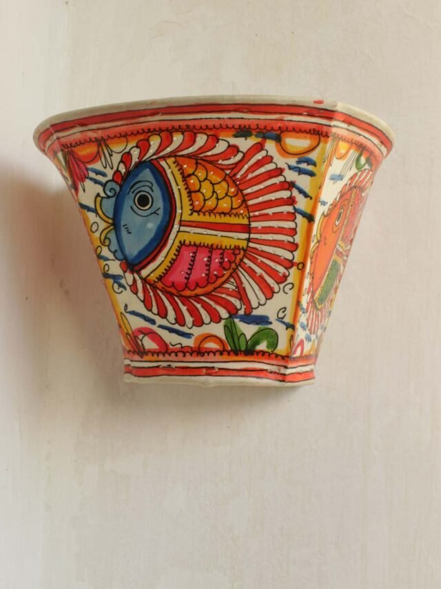 Fishes,-small-leather-Wall-lampshade