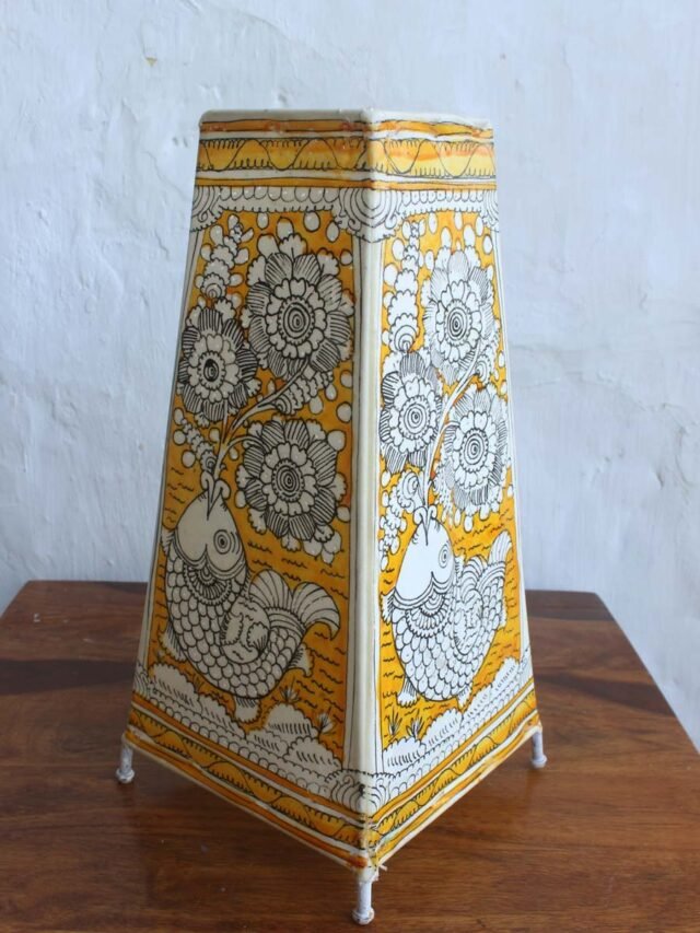 Yellow-fishes-long-leather-table-lamp
