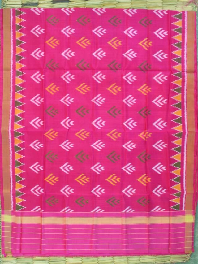 Fushia-Pink-single-ikat-Patan-Patola-silk-wrap