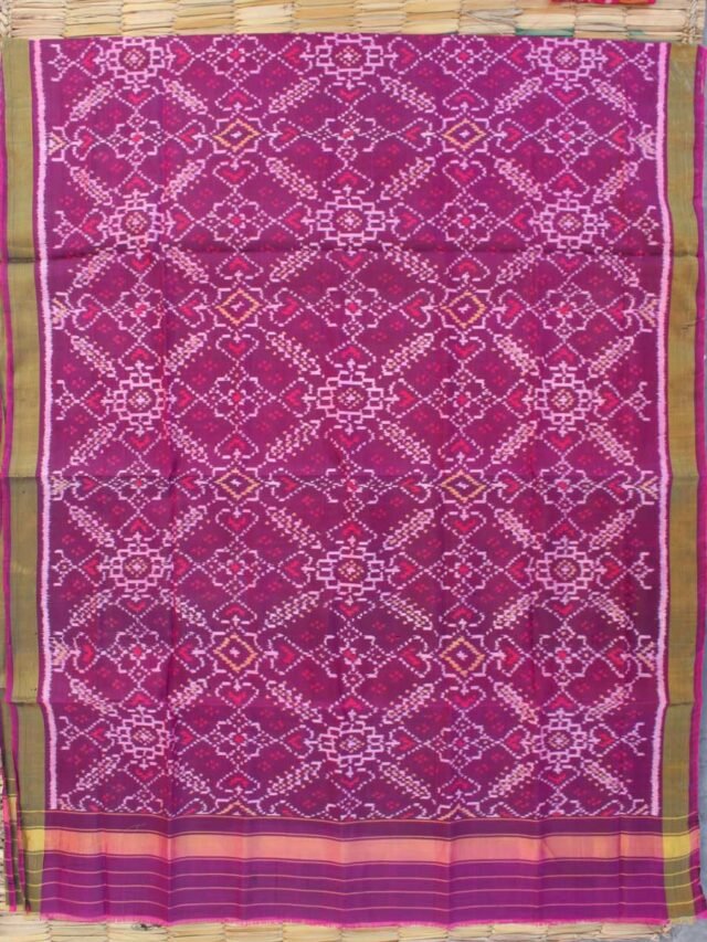 Magenta-Purple-single-ikat-Patola-silk-Dupatta