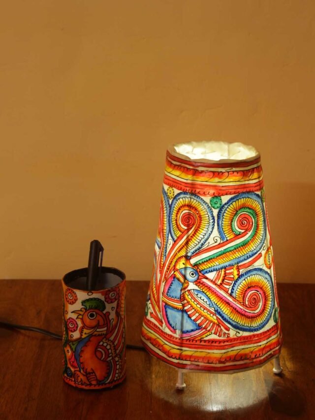 Peacock-Tholu-Bommalata-lamp-pen-stand-set-