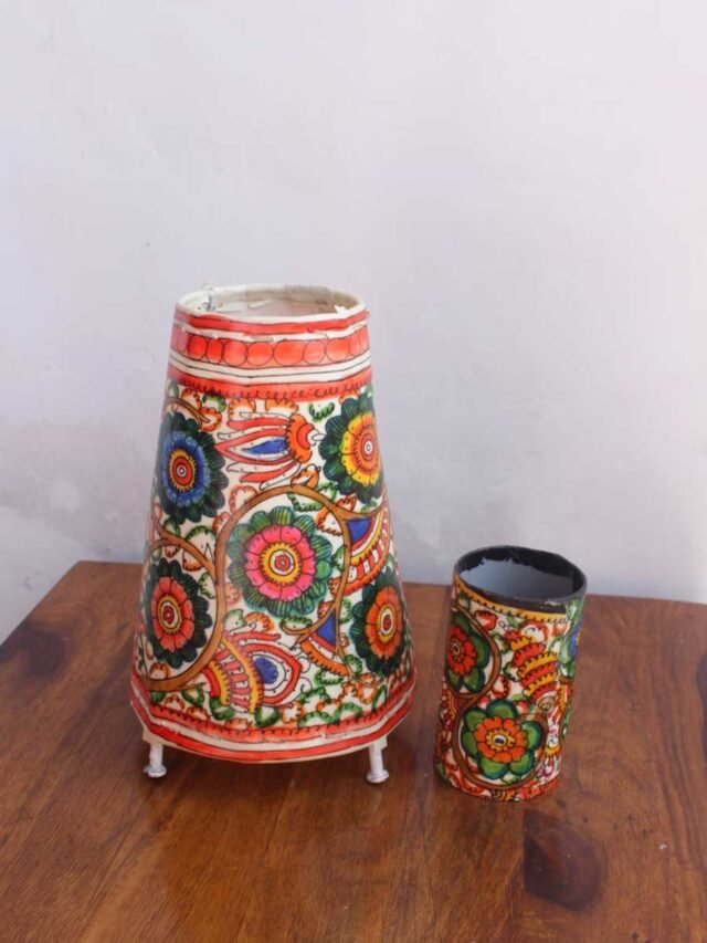 floral-Leather-lamp-pen-stand-set