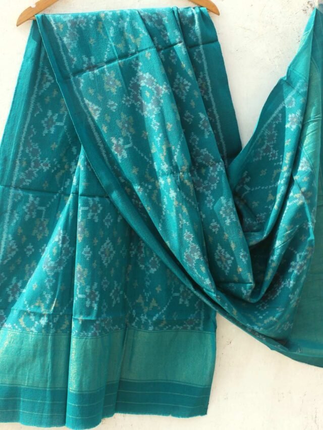 Peacock-green--Patan-Patola-Handwoven-woolen-Shawl