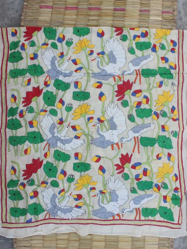 Swan-nakshi-kantha-Tussar-Silk-dupatta