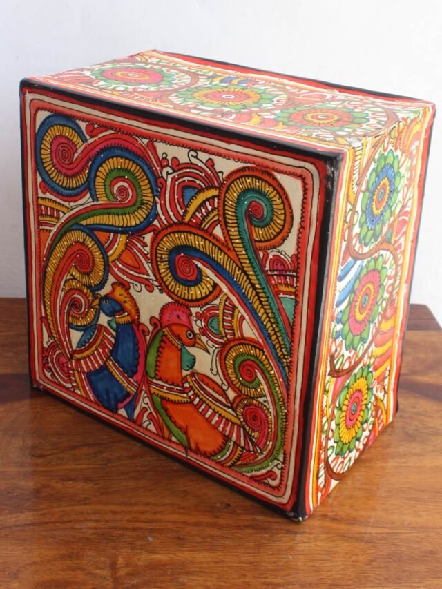 Two-peacocks-Leather-square-wall-lamp