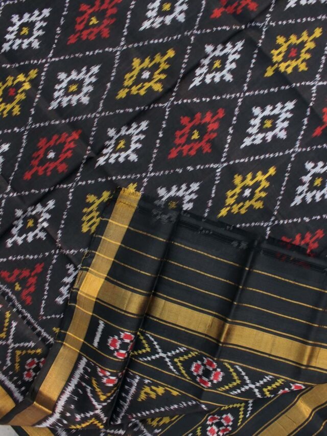 Black--pure-silk-single-ikat-patan-patola-dupatta